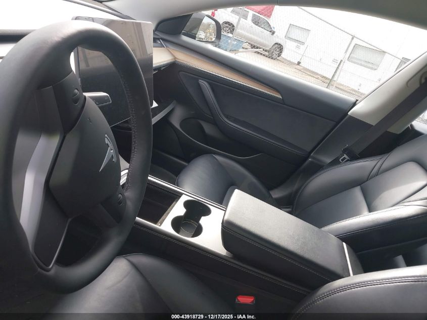 2022 Tesla Model 3 Long Range Dual Motor All-Wheel Drive VIN: 5YJ3E1EB9NF187939 Lot: 43918729