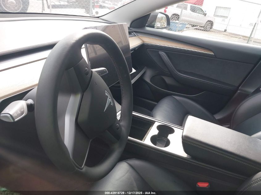 2022 Tesla Model 3 Long Range Dual Motor All-Wheel Drive VIN: 5YJ3E1EB9NF187939 Lot: 43918729