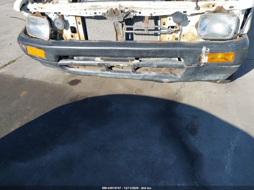 1994 Toyota Pickup 1/2 Ton Short Whlbase Stb VIN: 4TARN81A1RZ307356 Lot: 43918747