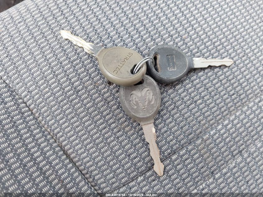 2008 Dodge Ram 1500 St/Sxt VIN: 1D7HU18N48J173772 Lot: 43918754