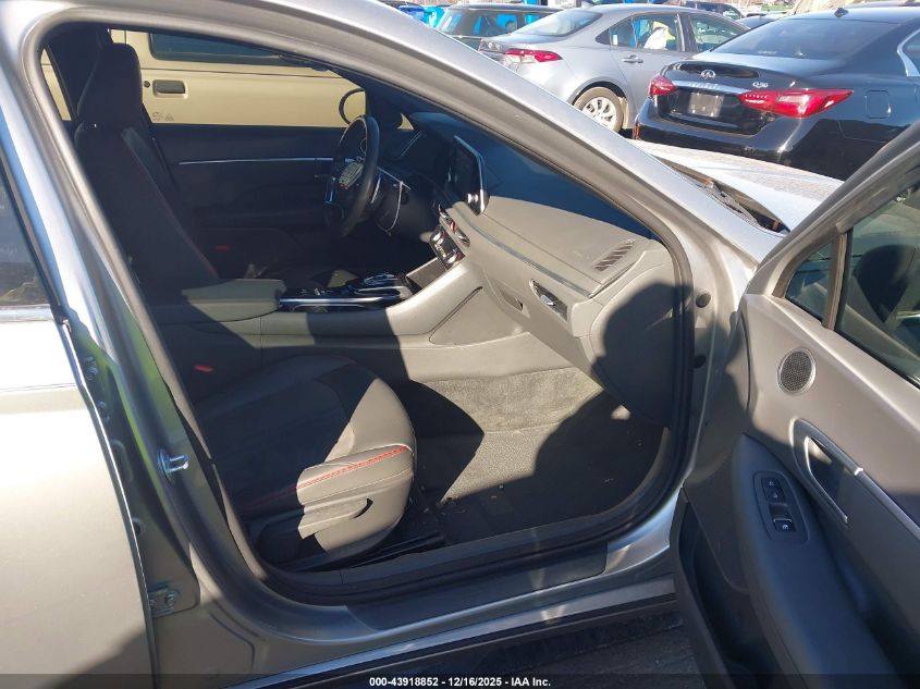 2021 Hyundai Sonata Sel Plus VIN: 5NPEJ4J27MH064748 Lot: 43918852