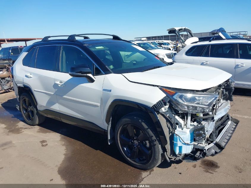TOYOTA RAV4 HYBRID XSE