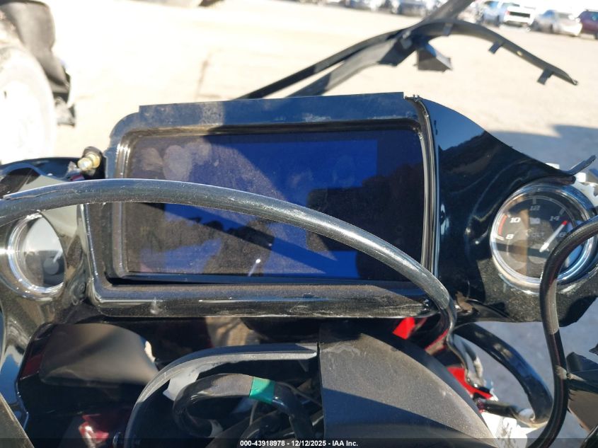 2022 Harley-Davidson Fltrxs VIN: 1HD1KTP11NB672075 Lot: 43918978