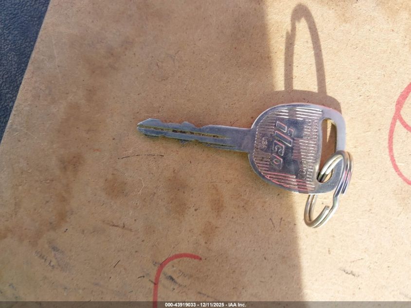 2004 Chevrolet Suburban 1500 Lt VIN: 3GNFK16Z84G301401 Lot: 43919033