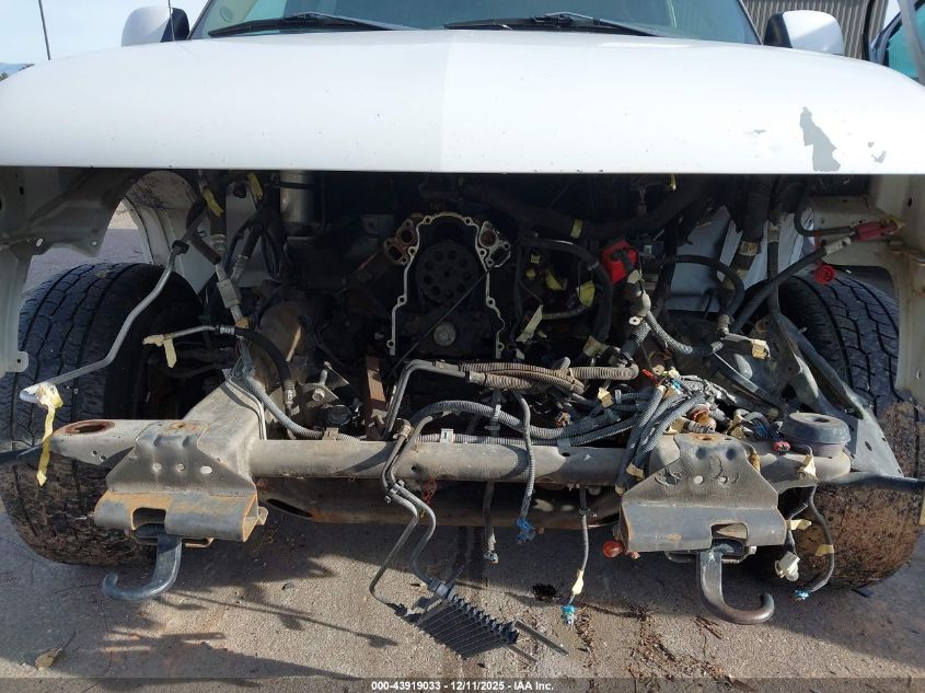 2004 Chevrolet Suburban 1500 Lt VIN: 3GNFK16Z84G301401 Lot: 43919033