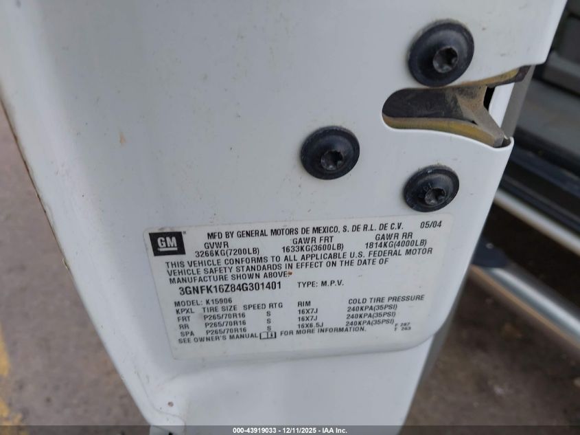 2004 Chevrolet Suburban 1500 Lt VIN: 3GNFK16Z84G301401 Lot: 43919033
