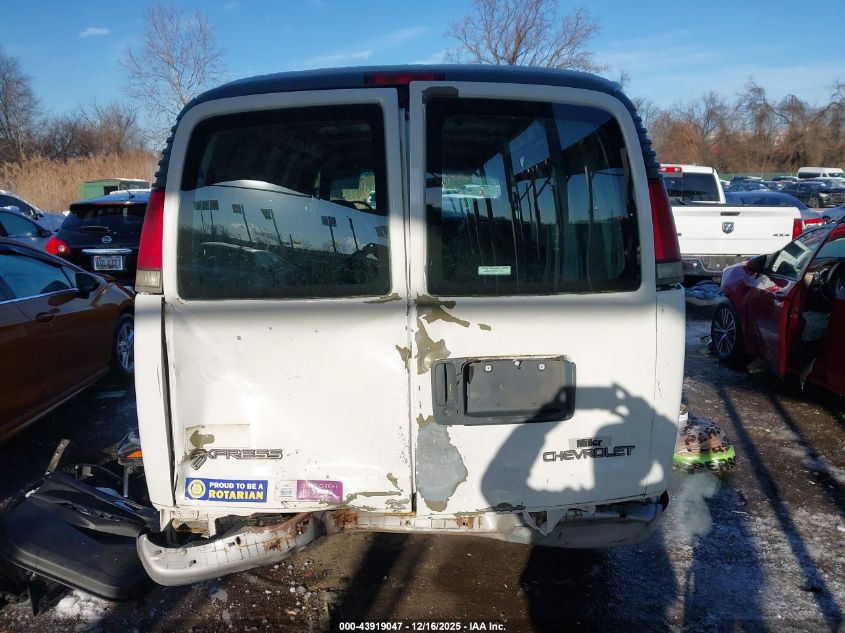 2002 Chevrolet Express VIN: 1GCFG25M121116155 Lot: 43919047