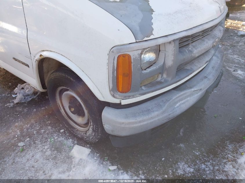 2002 Chevrolet Express VIN: 1GCFG25M121116155 Lot: 43919047