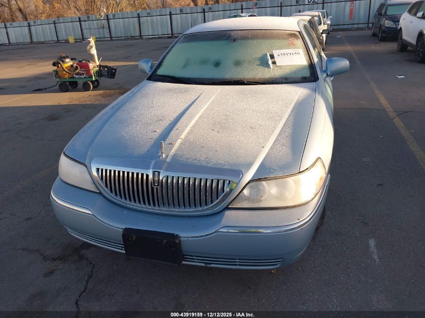 2006 Lincoln Town Car Signature VIN: 1LNHM81V76Y617305 Lot: 43919159