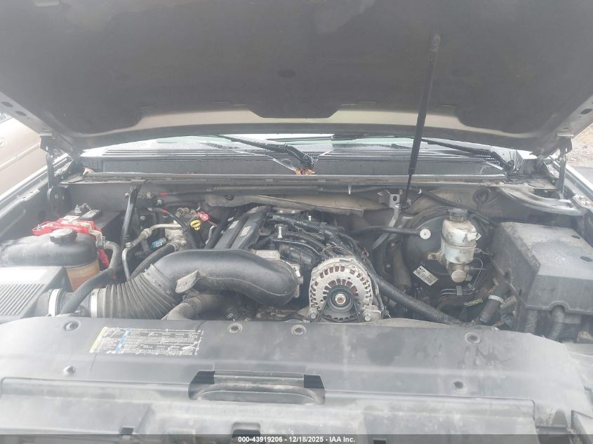 2007 GMC Yukon Xl 1500 Slt VIN: 1GKFC16J67J241352 Lot: 43919206