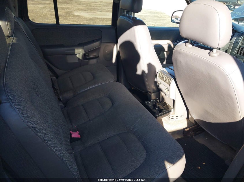2003 FORD EXPLORER auction photo 8