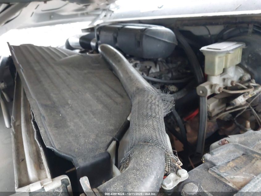 1996 Dodge Ram 1500 VIN: 1B7HF16Z2TS559121 Lot: 43919224