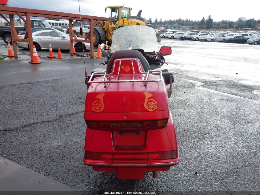 1992 Honda Gl1500 A VIN: 1HFSC2200NA401757 Lot: 43919237