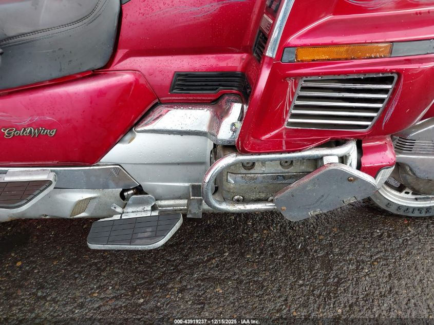 1992 Honda Gl1500 A VIN: 1HFSC2200NA401757 Lot: 43919237