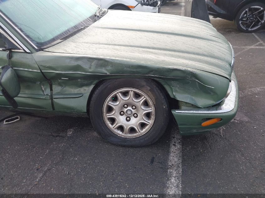 1999 Jaguar Xj8 VIN: SAJHX1046XC858848 Lot: 43919242