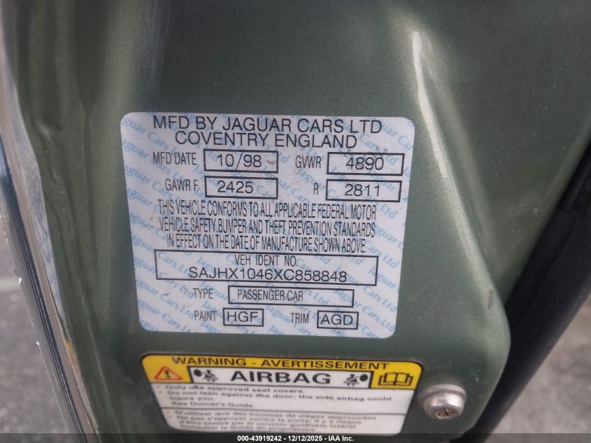 1999 Jaguar Xj8 VIN: SAJHX1046XC858848 Lot: 43919242
