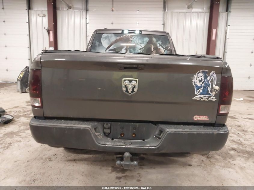 2018 Ram 1500 Express 4X4 6'4 Box VIN: 1C6RR7FG2JS158976 Lot: 43919270