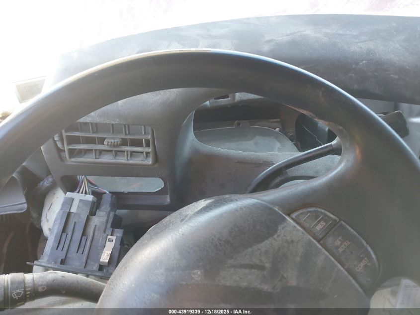 2002 Ford F-250 Lariat/Xl/Xlt VIN: 1FTNX21F42EC30310 Lot: 43919339