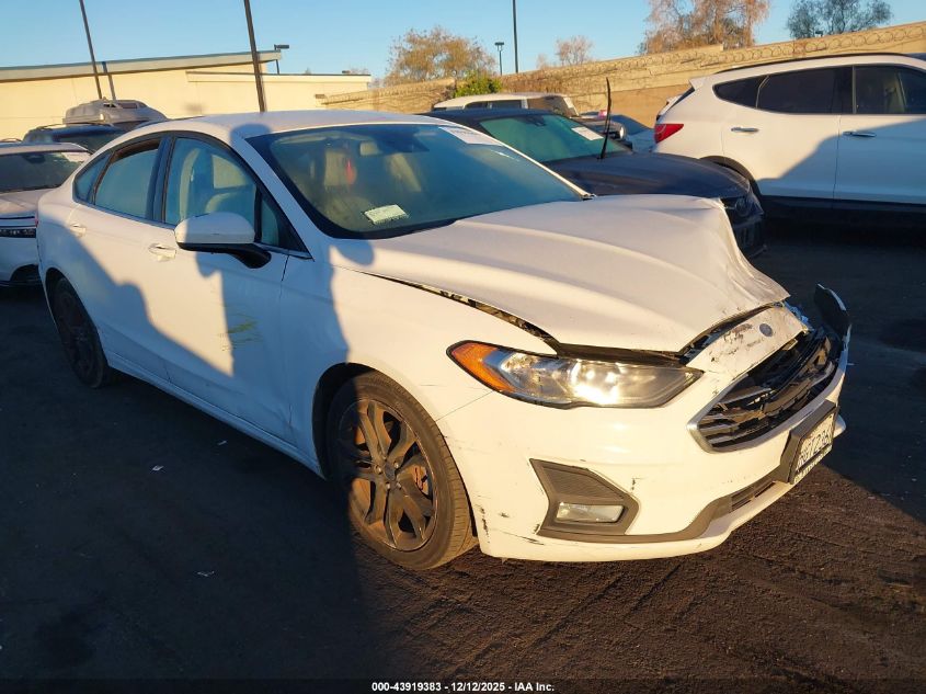 FORD FUSION SE