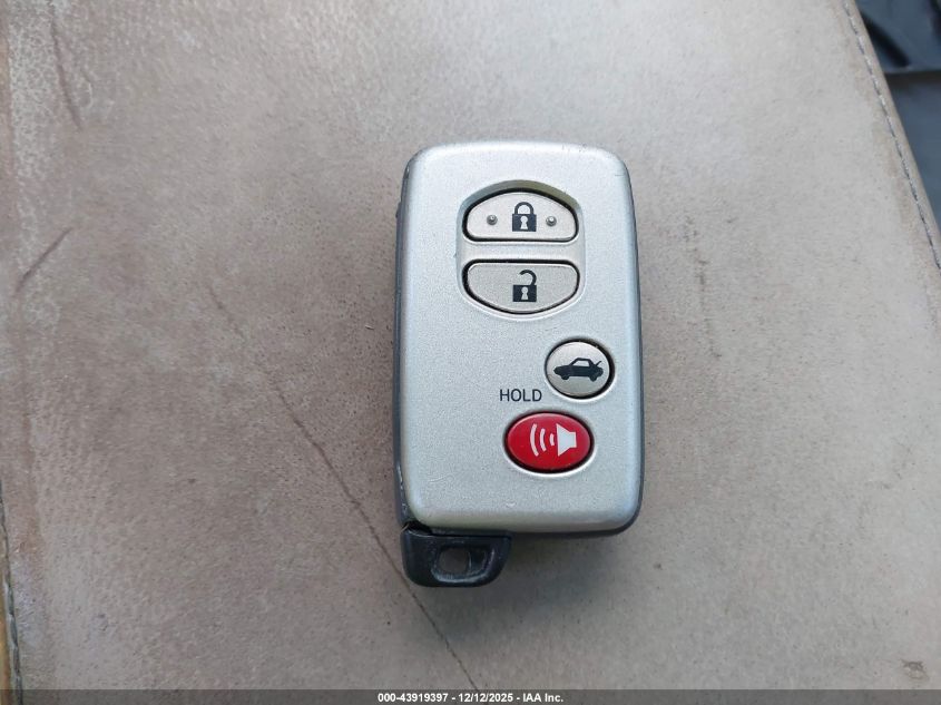 2007 Toyota Camry Hybrid VIN: JTNBB46K973016236 Lot: 43919397