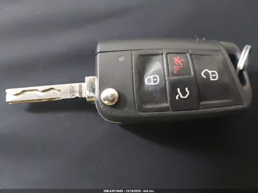 2019 Volkswagen Jetta 1.4T R-Line/1.4T S/1.4T Se VIN: 3VWC57BU3KM026967 Lot: 43919455