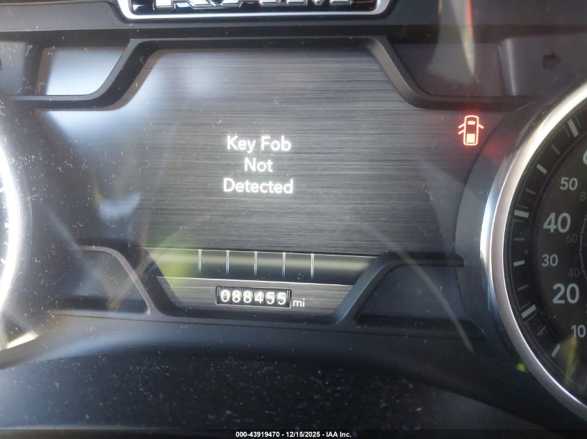 2019 Ram 1500 Big Horn/Lone Star 4X4 5'7 Box VIN: 1C6SRFFT1KN859145 Lot: 43919470