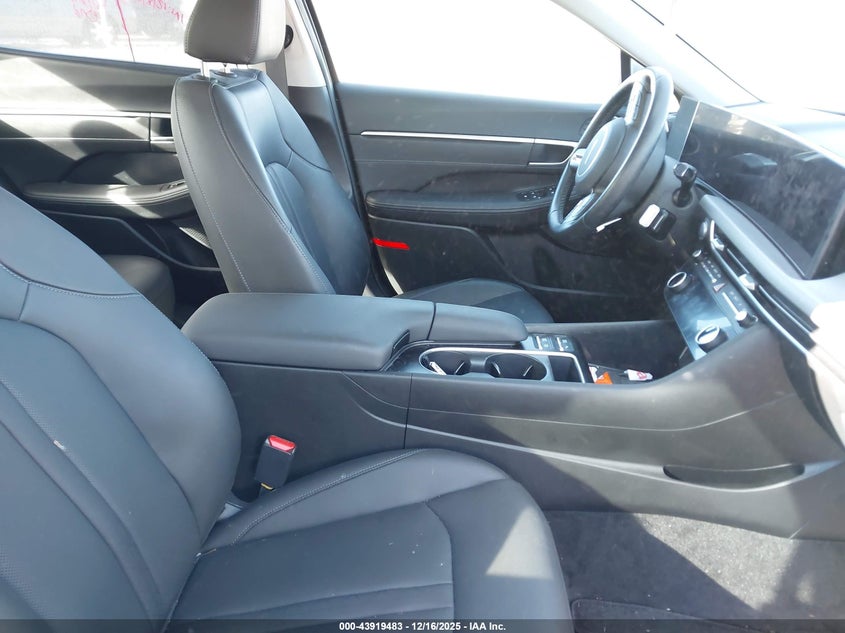 2024 Hyundai Sonata Hybrid Limited