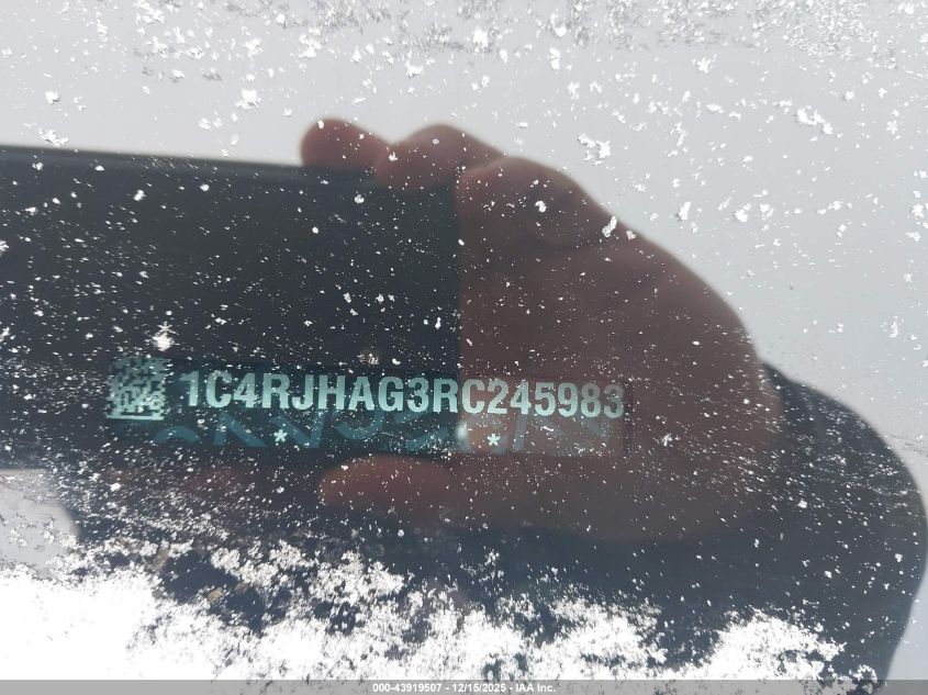 2024 Jeep Grand Cherokee Laredo X 4X4 VIN: 1C4RJHAG3RC245983 Lot: 43919507