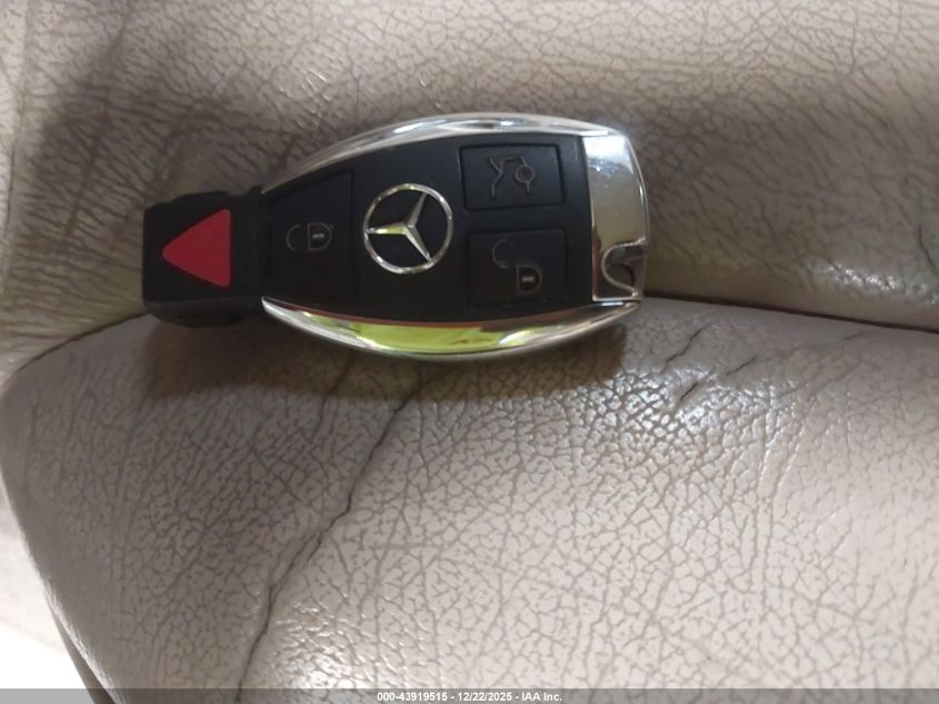 1999 Mercedes-Benz E 320 Awd VIN: WDBJF82HXXX015190 Lot: 43919515