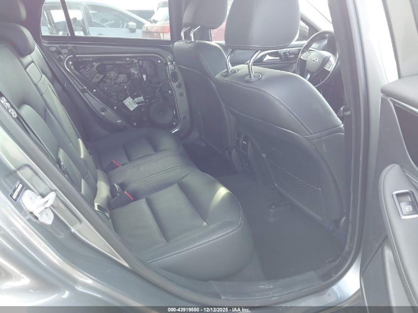 2018 Infiniti Qx30 Luxury VIN: SJKCH5CP0JA054581 Lot: 43919550