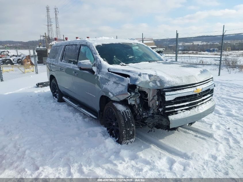 CHEVROLET SUBURBAN 4WD LT