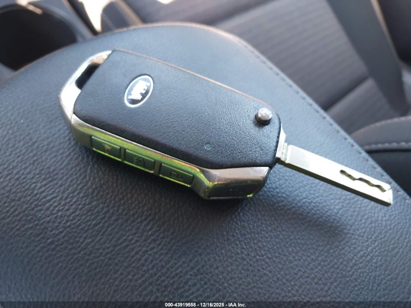 2020 Kia Soul S VIN: KNDJ23AU0L7122483 Lot: 43919558