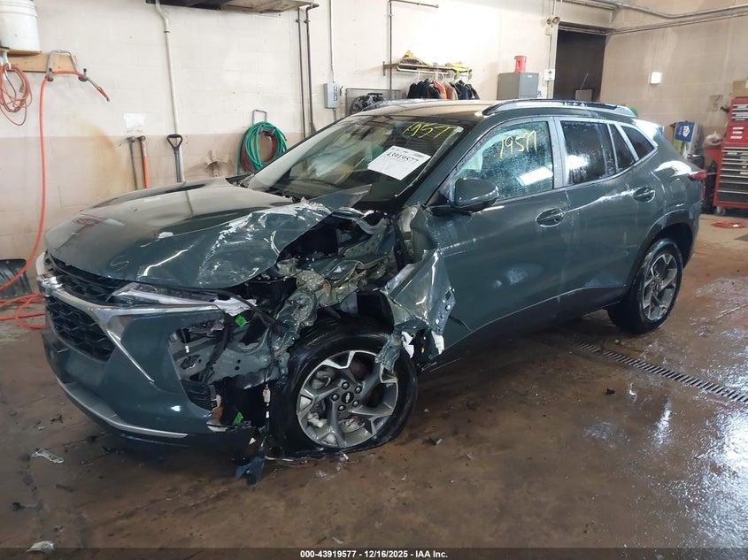 2025 Chevrolet Trax Fwd Lt