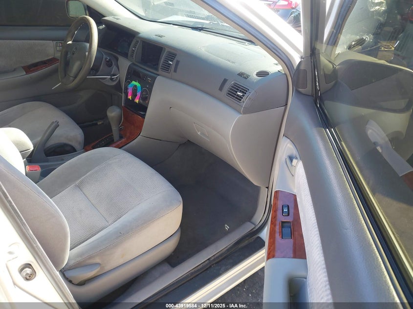 2005 Toyota Corolla Le