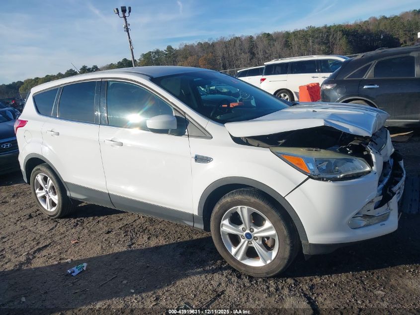 FORD ESCAPE SE