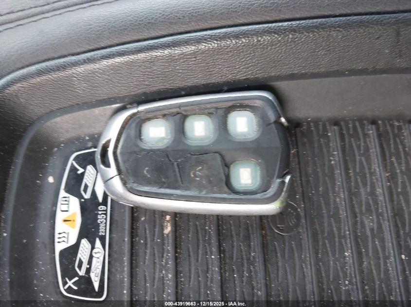 2018 Cadillac Escalade Esv Standard VIN: 1GYS4GKJ4JR323227 Lot: 43919663