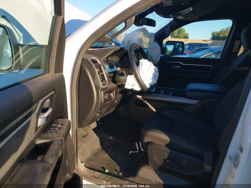 2023 Ram 1500 Big Horn 4X4 5'7 Box