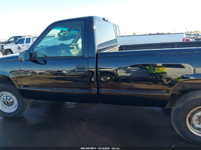 1997 Chevrolet C2500 Hd Fleetside VIN: 1GCGC24F8VZ237340 Lot: 43919673