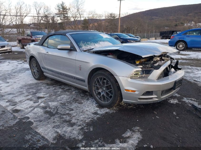 FORD MUSTANG V6 PREMIUM