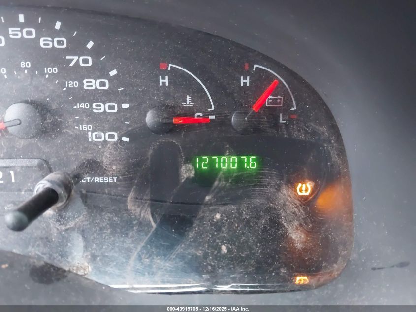 2008 Ford E-350 Super Duty Xl/Xlt VIN: 1FBNE31L18DB37801 Lot: 43919705