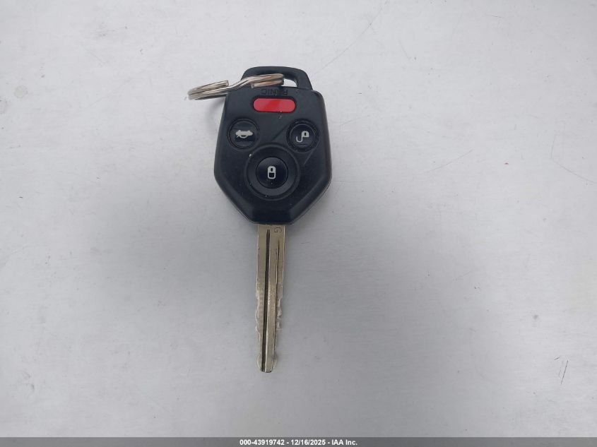 2014 Subaru Xv Crosstrek 2.0I Premium VIN: JF2GPAVC3E8209522 Lot: 43919742