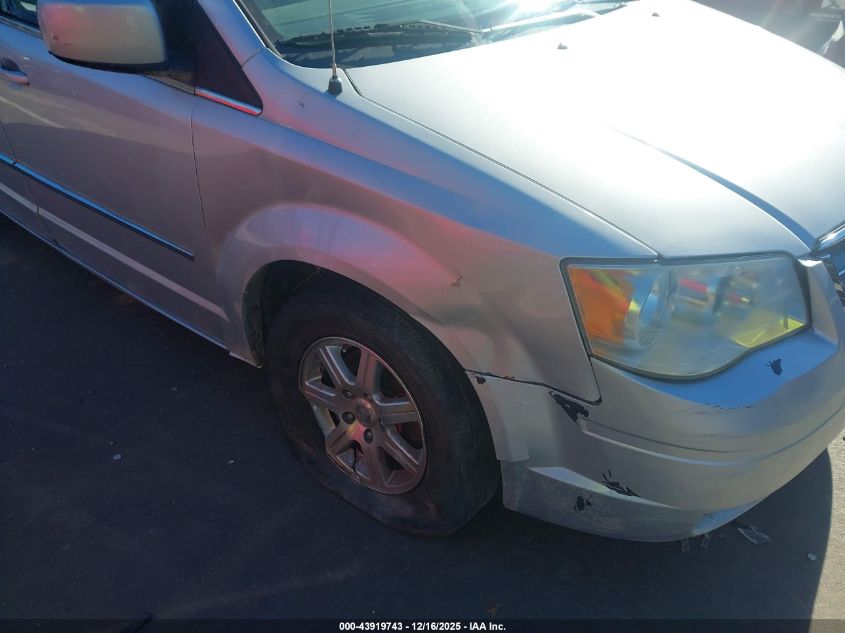 2009 Chrysler Town & Country Touring VIN: 2A8HR54169R683679 Lot: 43919743