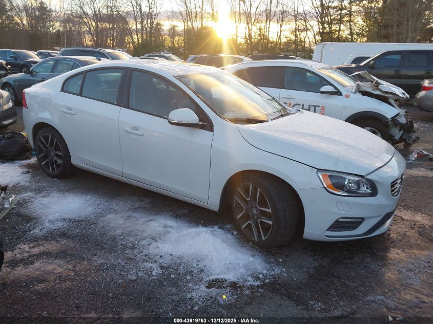 VOLVO S60 T5 DYNAMIC