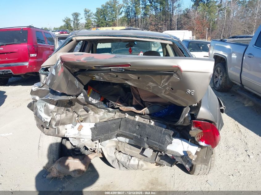 2004 Ford Focus Se VIN: 1FAFP34384W203738 Lot: 43919837