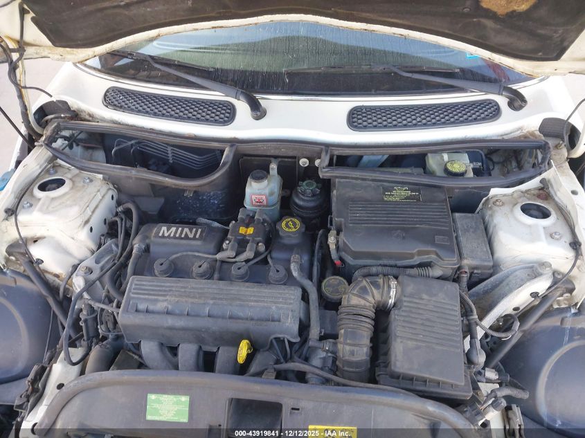 2008 Mini Cooper VIN: WMWRF33578TG18649 Lot: 43919841
