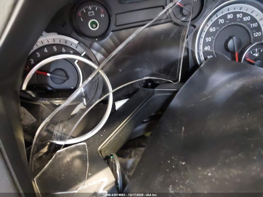 2016 Ram 1500 Sport VIN: 1C6RR7UT4GS105768 Lot: 43919863