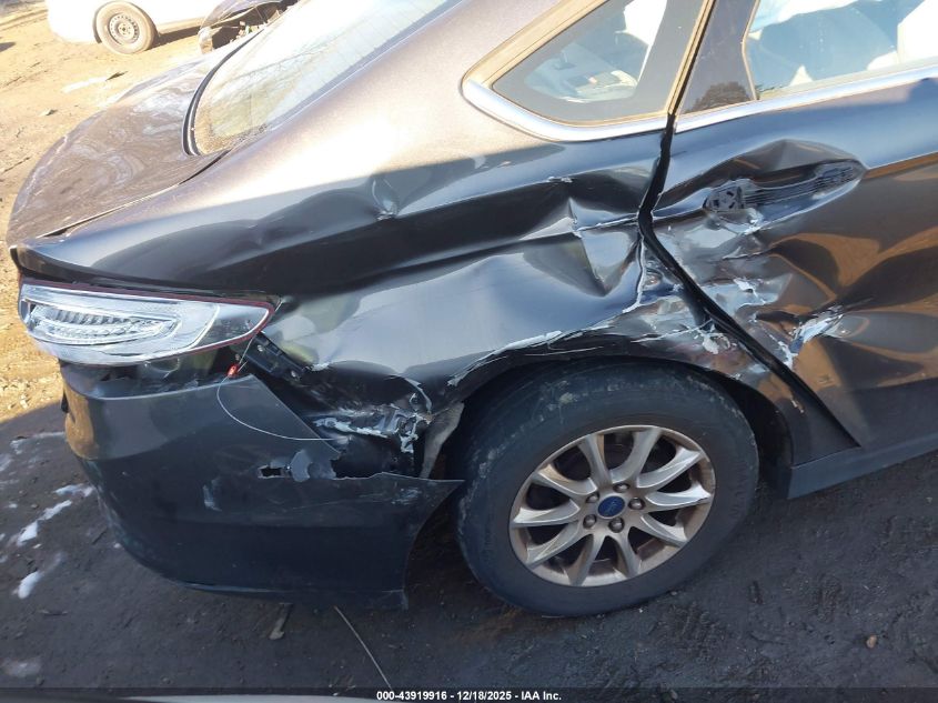 2015 Ford Fusion S VIN: 1FA6P0G74F5130289 Lot: 43919916