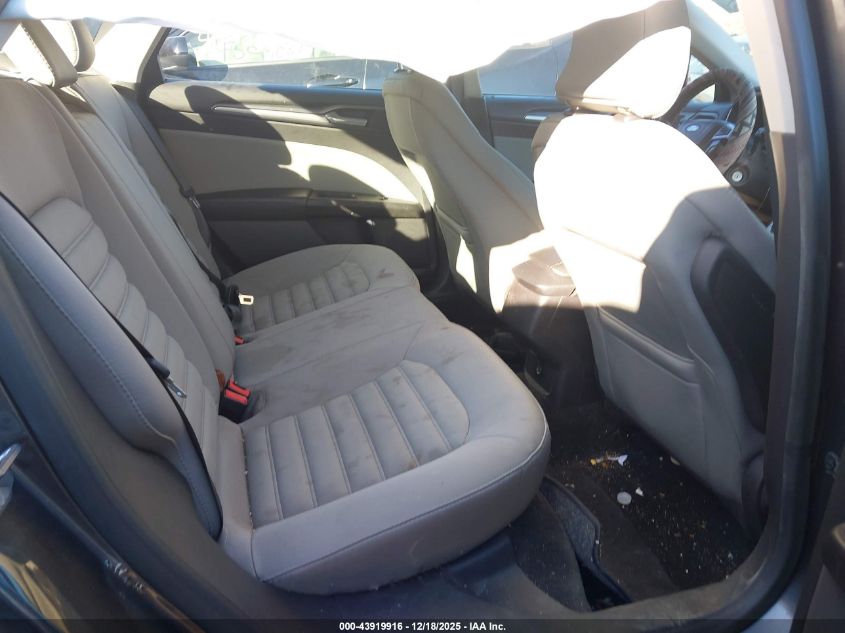 2015 Ford Fusion S VIN: 1FA6P0G74F5130289 Lot: 43919916