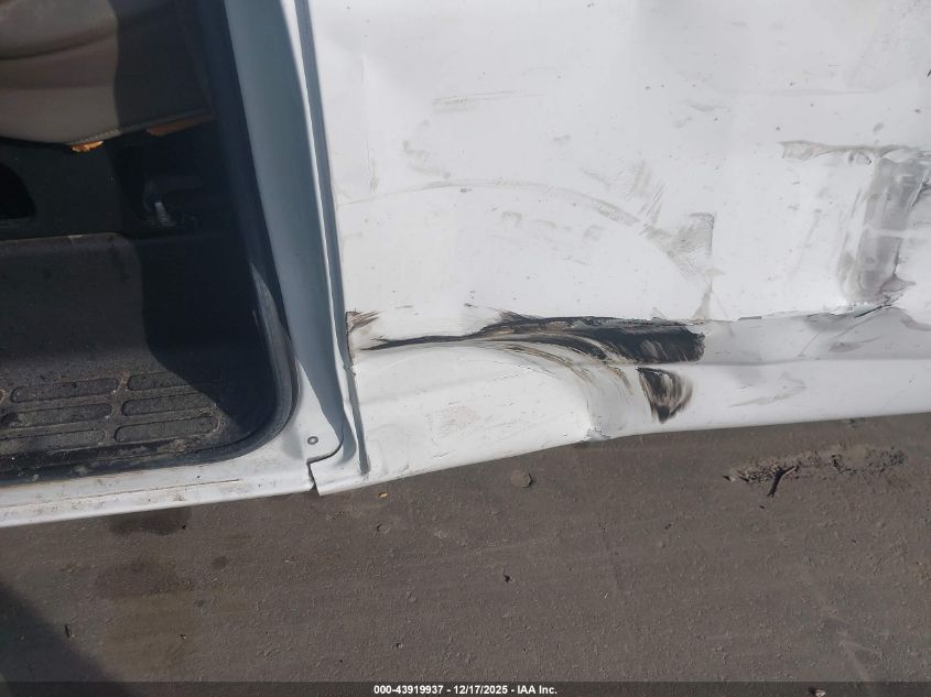 2011 Chevrolet Express 2500 Work Van VIN: 1GCWGFCA6B1113316 Lot: 43919937