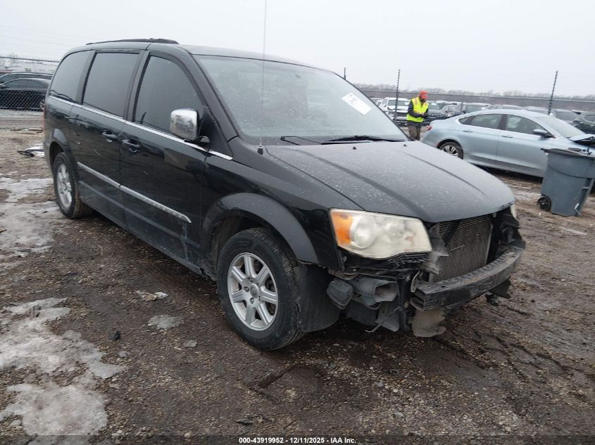 CHRYSLER TOWN & COUNTRY TOURING-L
